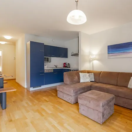 Westside ラウリス